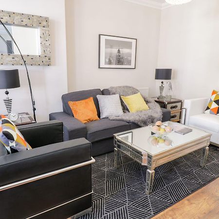 Midtown - Manhattan House 랜디드노 외부 사진
